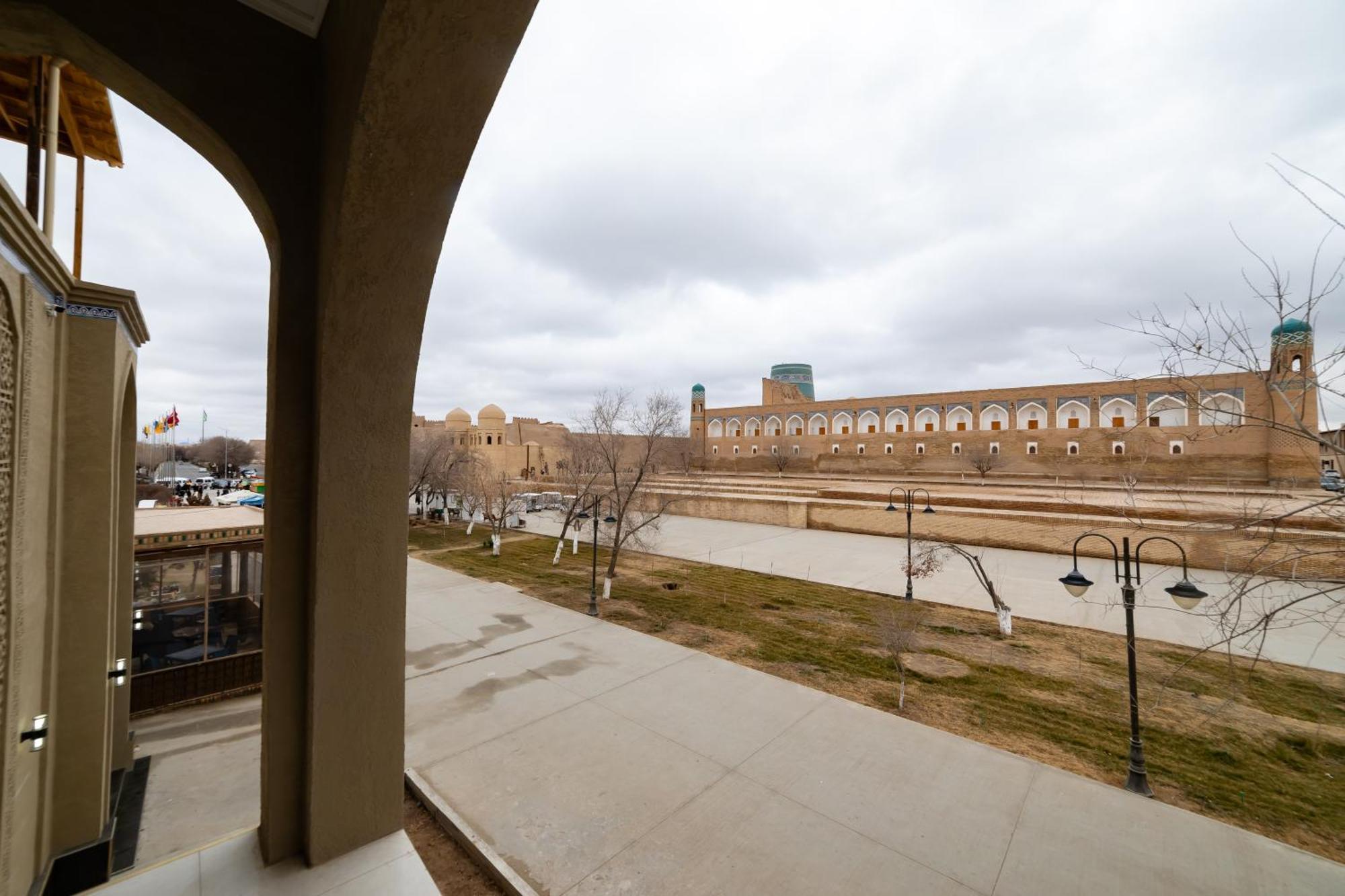 Isakhoja Hotel Khiva Eksteriør bilde